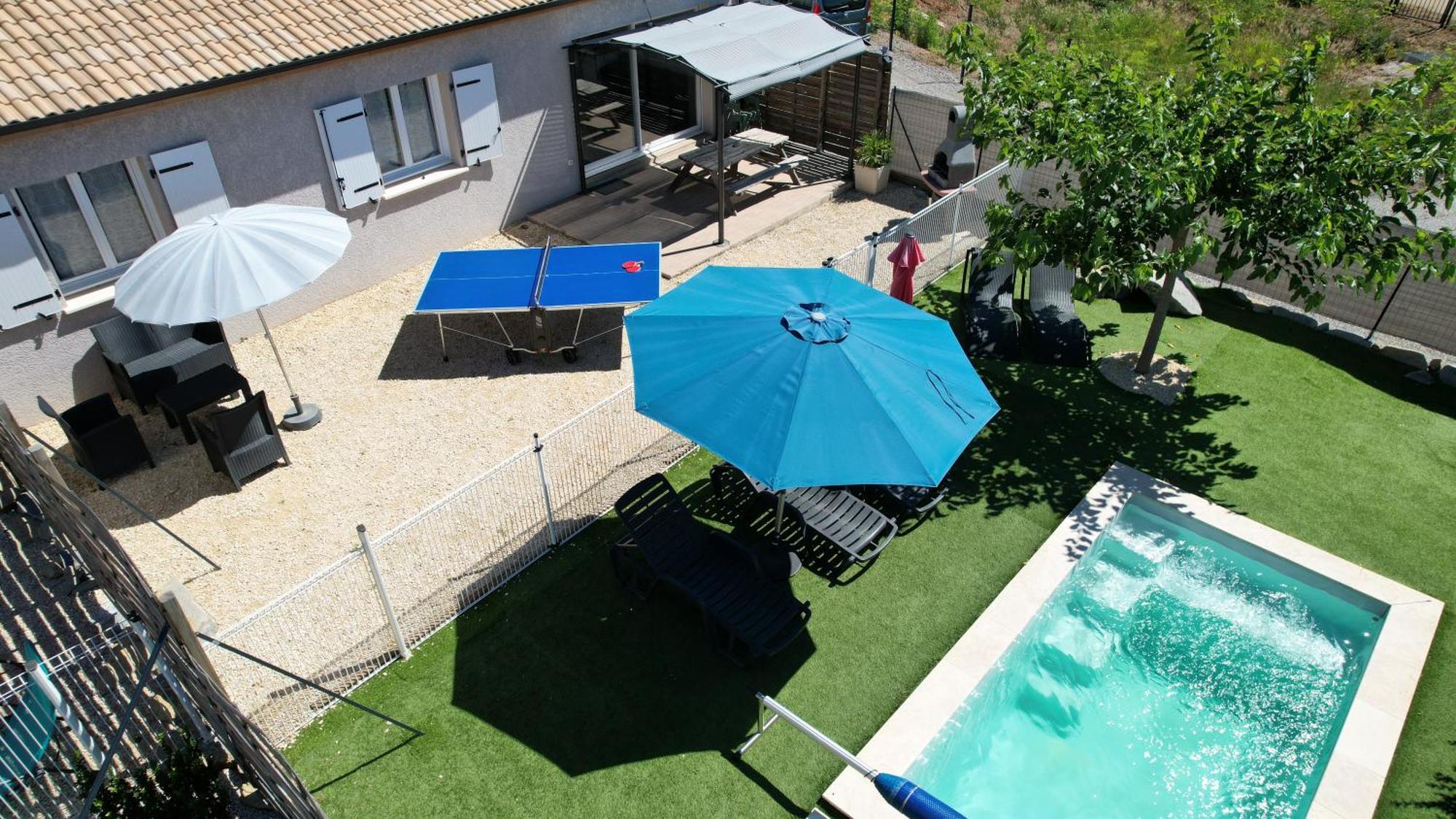 En Ardeche, Gite L'Odyssee Climatise Avec Sa Piscine Privee Et Chauffee Joyeuse Exteriör bild